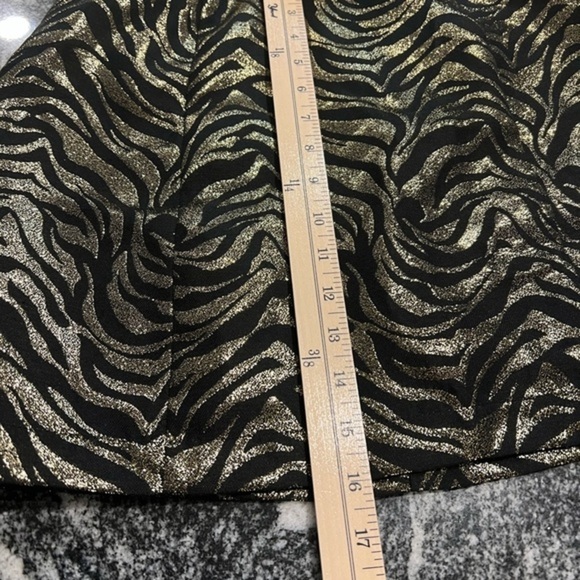 Minkpink New Black With Gold Sparkly Swirls Mini Skirt - Picture 9 of 10